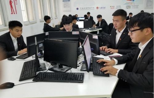 电子商务有师范专业嘛
