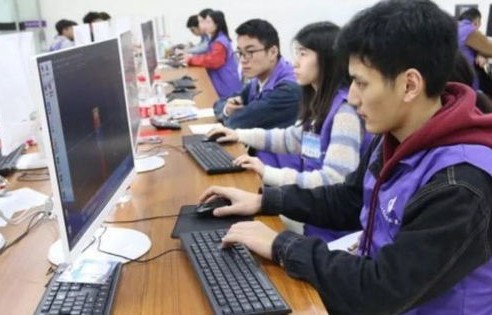 电子商务专业群教学模式